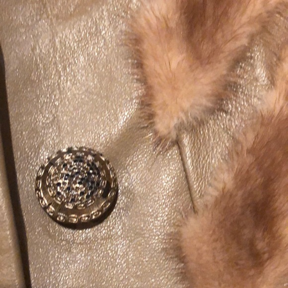 Leather and mink car coat - Picture 4 of 8